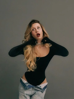 Taya escort in Warsaw